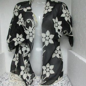 Women's Tantrums Cover Black /White Size Small New!!